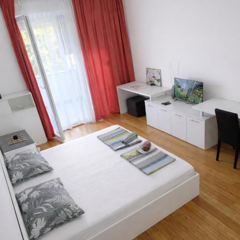 Lily Mostar - Apartment with View - 3