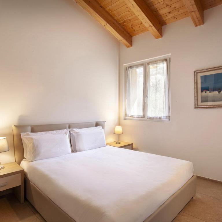 South Apartment With Pool - Appartement - Vue sur Lac - 12