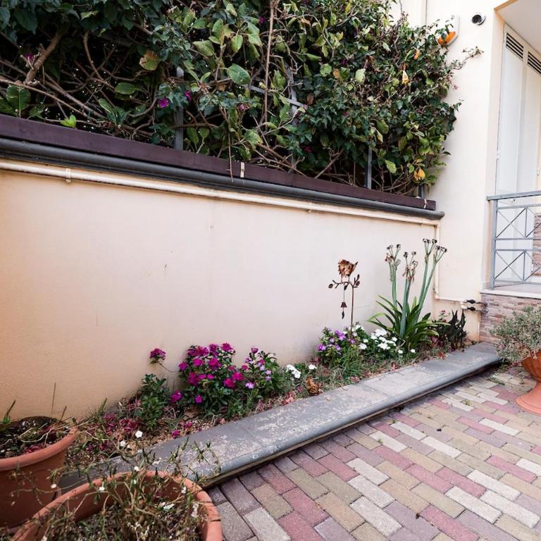 Machiavelli-villetta con giardino - BaiaVerde-Lido - Appartamento con 2 Camere da Letto e Vista Giardino - 10