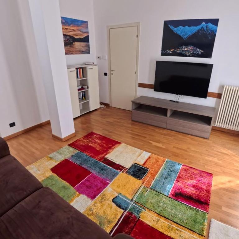 Lecco City Center Apartment - La Corte - Casa con 2 Camere da Letto - 5