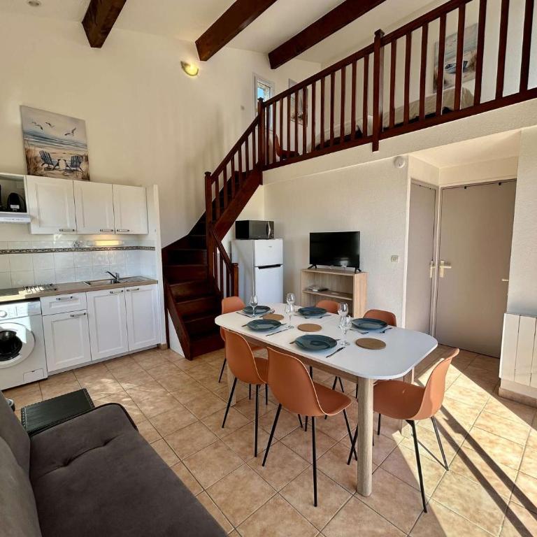 Appartement T2 mezzanine Cap d'Agde CT700-098 - Appartement 2 Chambres avec Terrasse - 3
