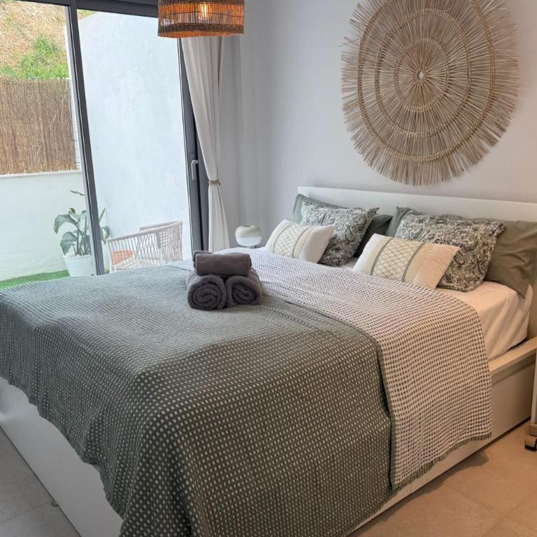 Modern & Familyfriendly 3-Bedroom Apartment in Vitta Nature Mijas - Apartment - 12