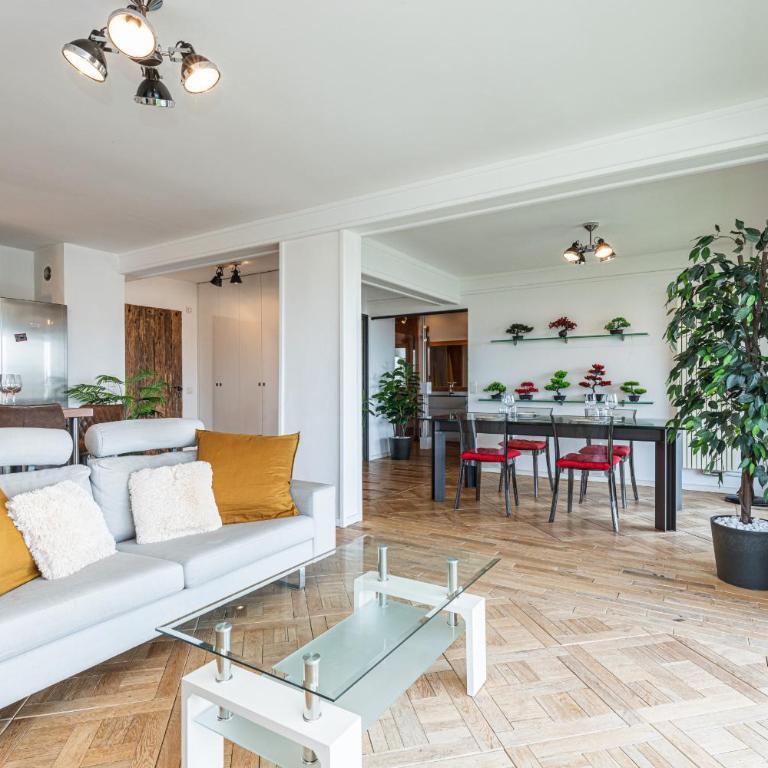 Loft Style 1 Bdr - Panoramic view Swimming Pool & Garage - Appartement 1 Chambre avec Vue sur la Mer et Balcon - 9