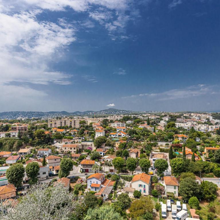 Loft Style 1 Bdr - Panoramic view Swimming Pool & Garage - Appartement 1 Chambre avec Vue sur la Mer et Balcon - 16