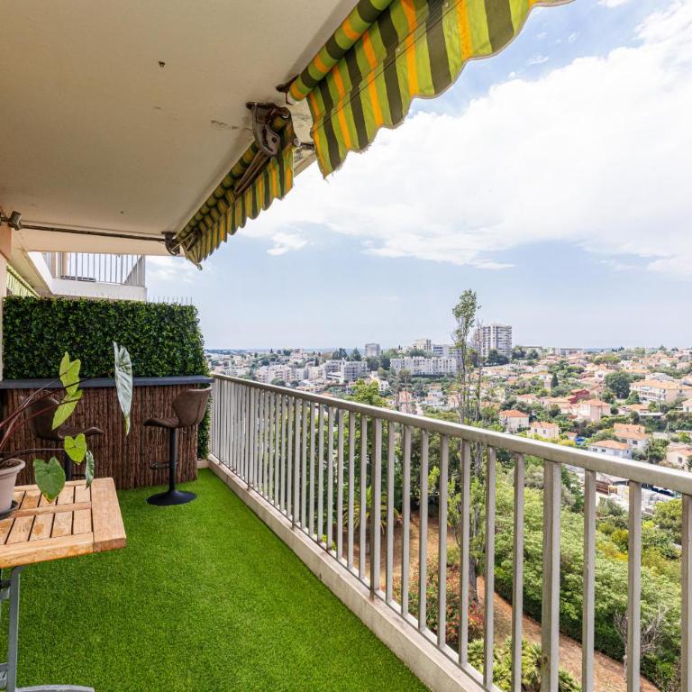 Loft Style 1 Bdr - Panoramic view Swimming Pool & Garage - Appartement 1 Chambre avec Vue sur la Mer et Balcon - 19