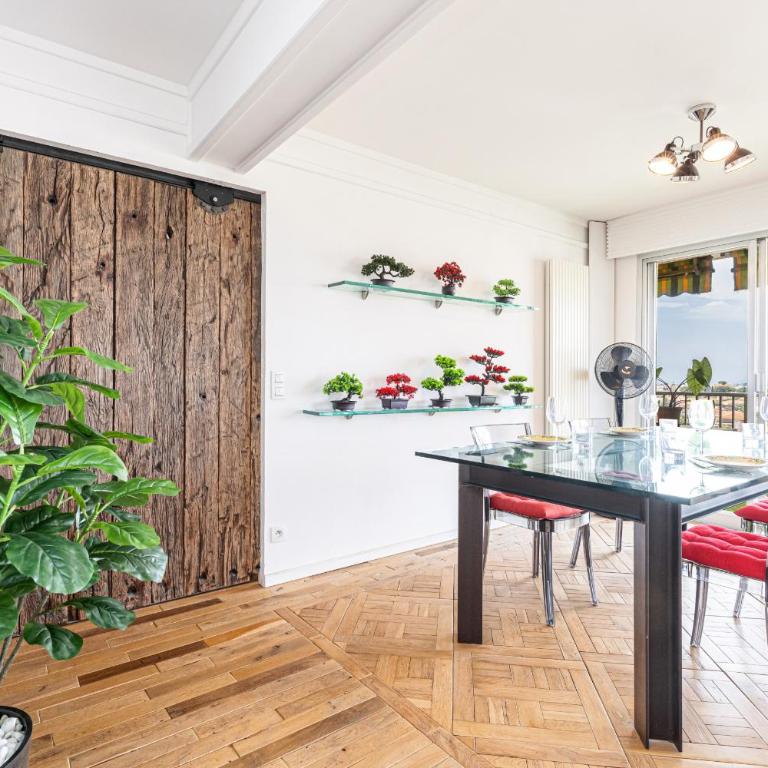 Loft Style 1 Bdr - Panoramic view Swimming Pool & Garage - Appartement 1 Chambre avec Vue sur la Mer et Balcon - 33