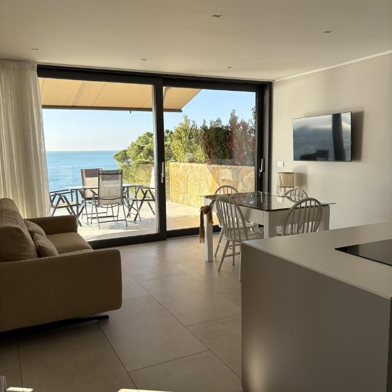 Seaside Escape - Appartamento con 2 Camere da Letto - 8