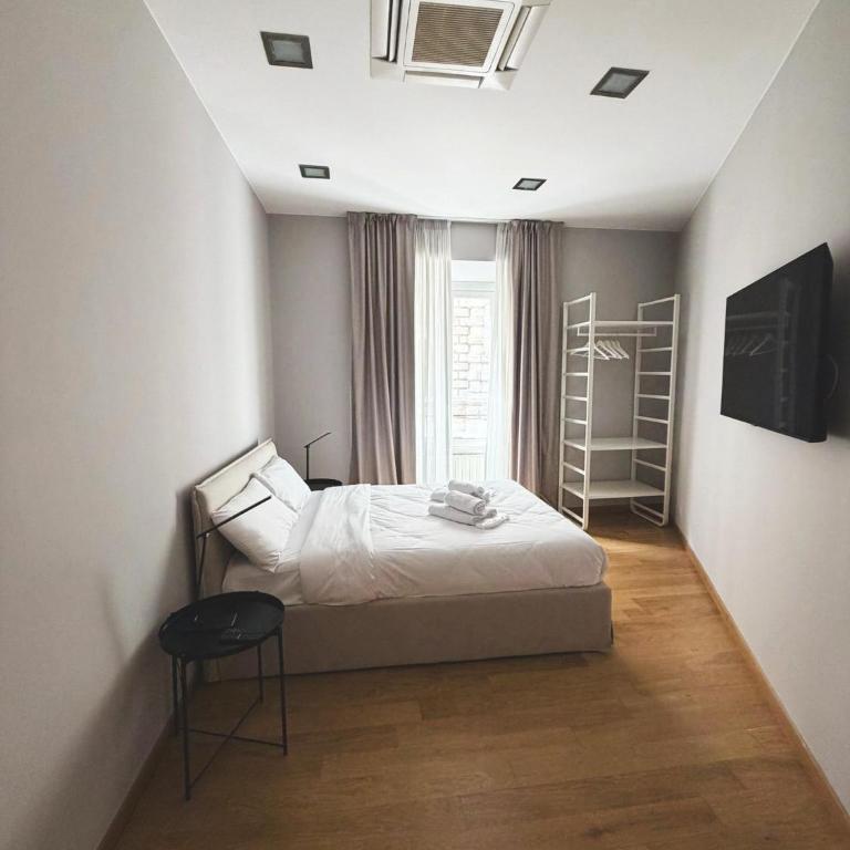 B-STAY Via Ulpiano 47 - Appartamento Deluxe con 4 Camere da Letto - 36