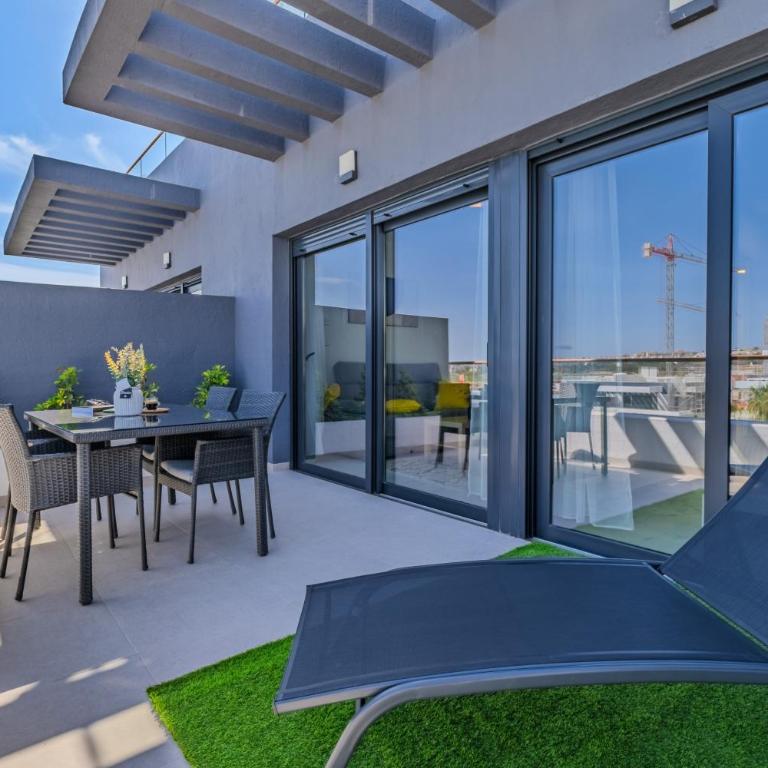 Lagoons Skyline Sport & Spa - Apartamento de 2 dormitorios con balcón y terraza - 35
