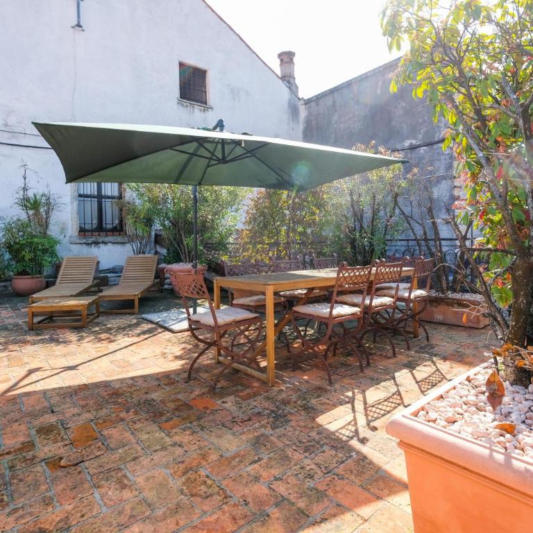 Terrazza Garibaldi by Postcardsfrom - Two-Bedroom Apartment with Terrace - 11