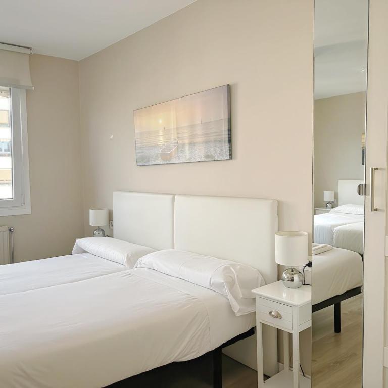 Gestión de Alojamientos Apartments - One-Bedroom Apartment - 13