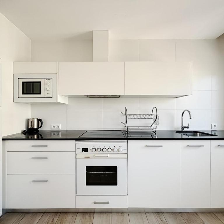 Gestión de Alojamientos Apartments - One-Bedroom Apartment - 16