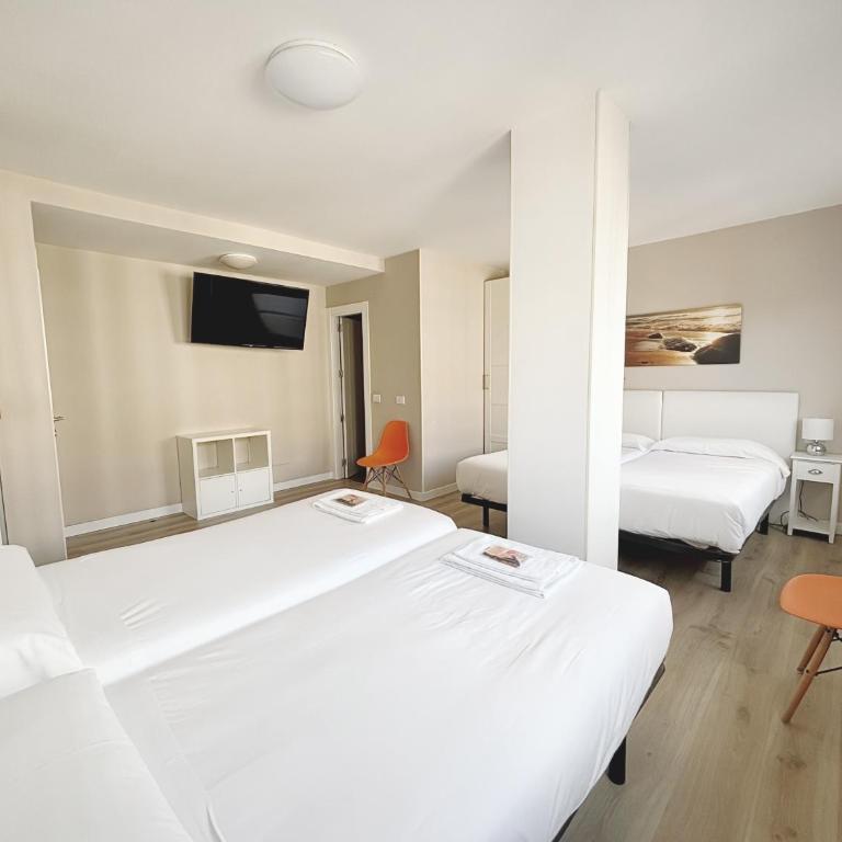 Gestión de Alojamientos Apartments - One-Bedroom Apartment - 14