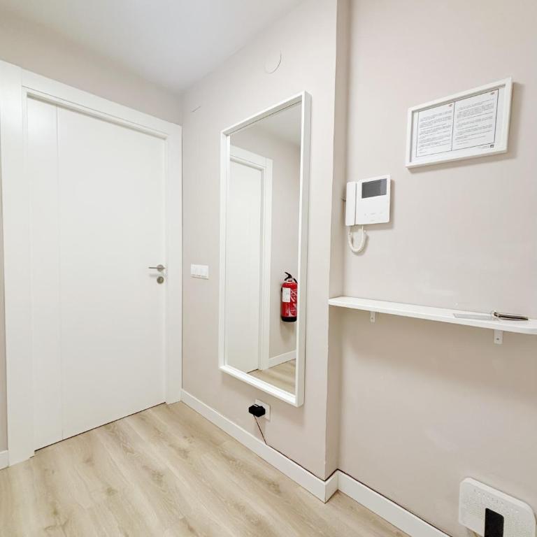 Gestión de Alojamientos Apartments - One-Bedroom Apartment - 5