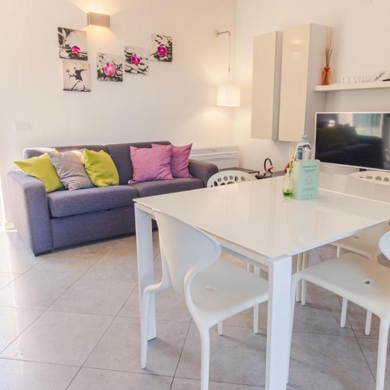 Profumo di Rosa - Italian Homing - Appartamento con Vista Giardino - 11