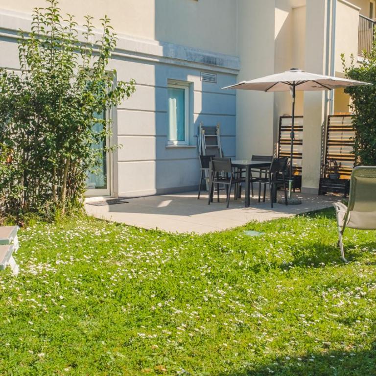 Profumo di Rosa - Italian Homing - Appartamento con Vista Giardino - 3