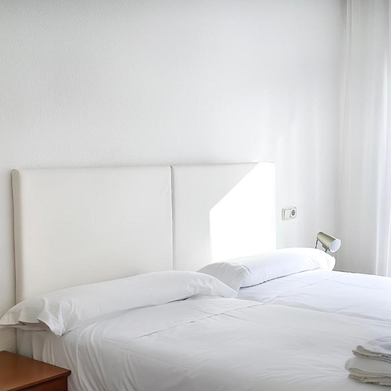 Gestión de Alojamientos Apartments - One-Bedroom Apartment - 1