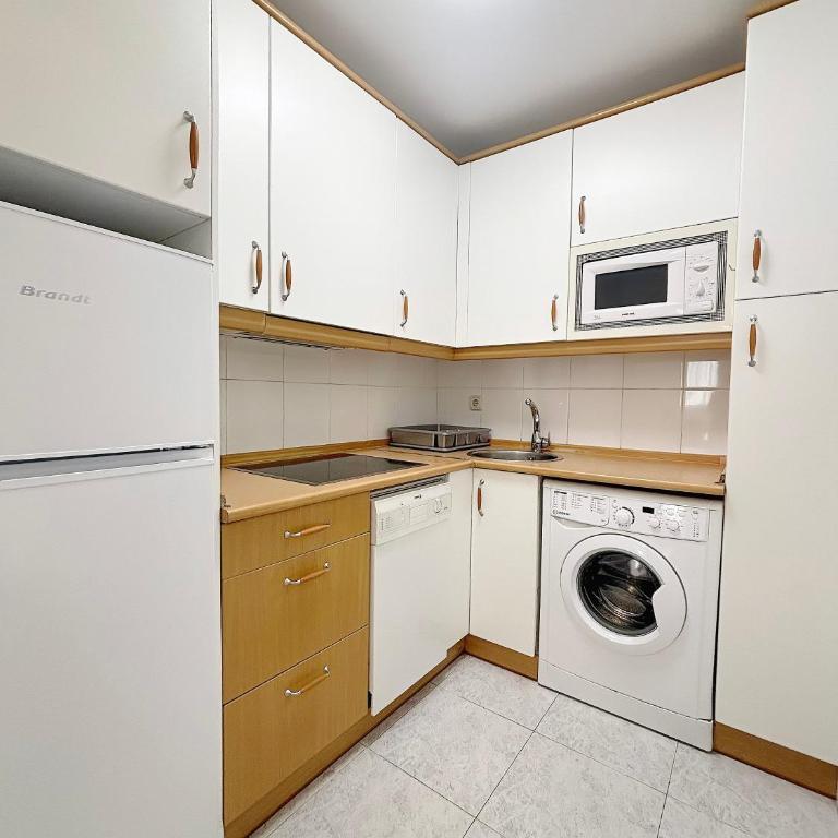 Gestión de Alojamientos Apartments - One-Bedroom Apartment - 17