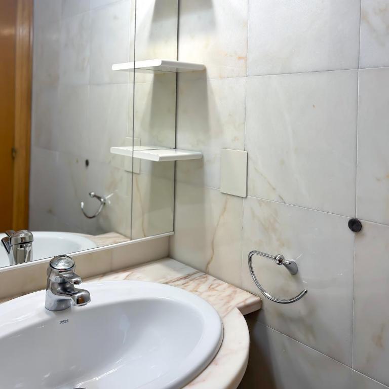 Gestión de Alojamientos Apartments - One-Bedroom Apartment - 55