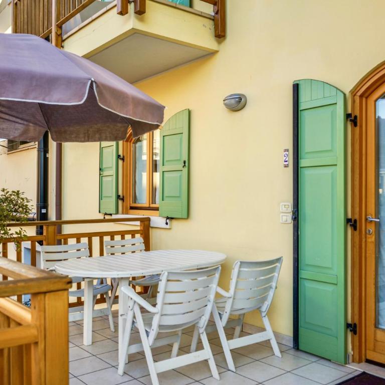 Windshouse Apartments 2 - Two-Bedroom Apartment - 18