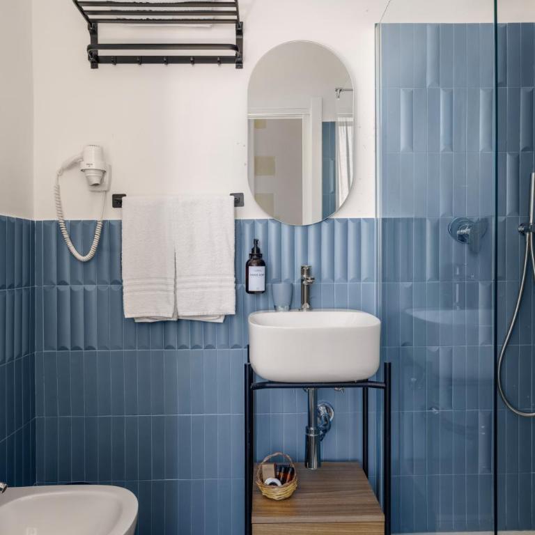 Archimede Charm B&B - Historical Palace in Ortigia - Camera Matrimoniale con Balcone - 10