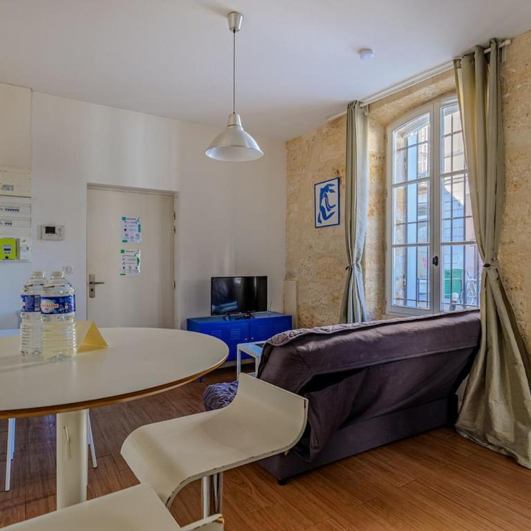 Marceau - T2 avec 1 Chambre 1 Salle de Bain et 1 Canapé Lit - One-Bedroom Apartment - 23