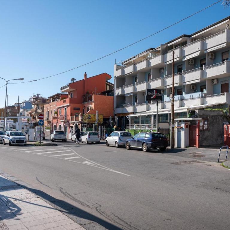 GuestHost - La Romantica - Lovely Apt with Terrace - Appartamento con 2 Camere da Letto - 24
