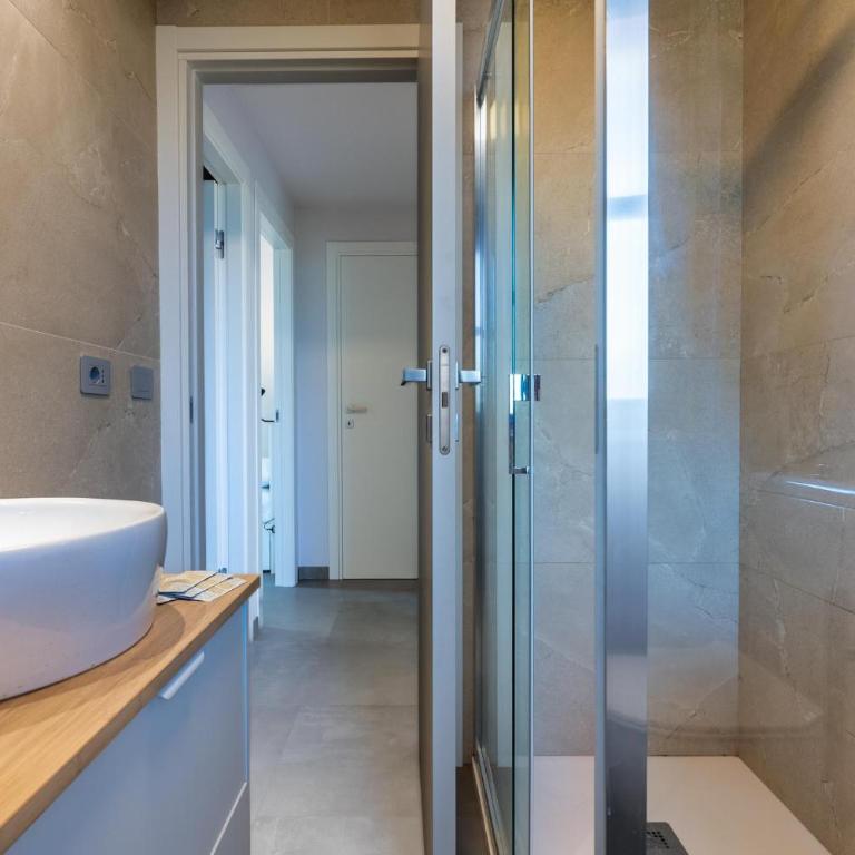 GuestHost - La Romantica - Lovely Apt with Terrace - Appartamento con 2 Camere da Letto - 17