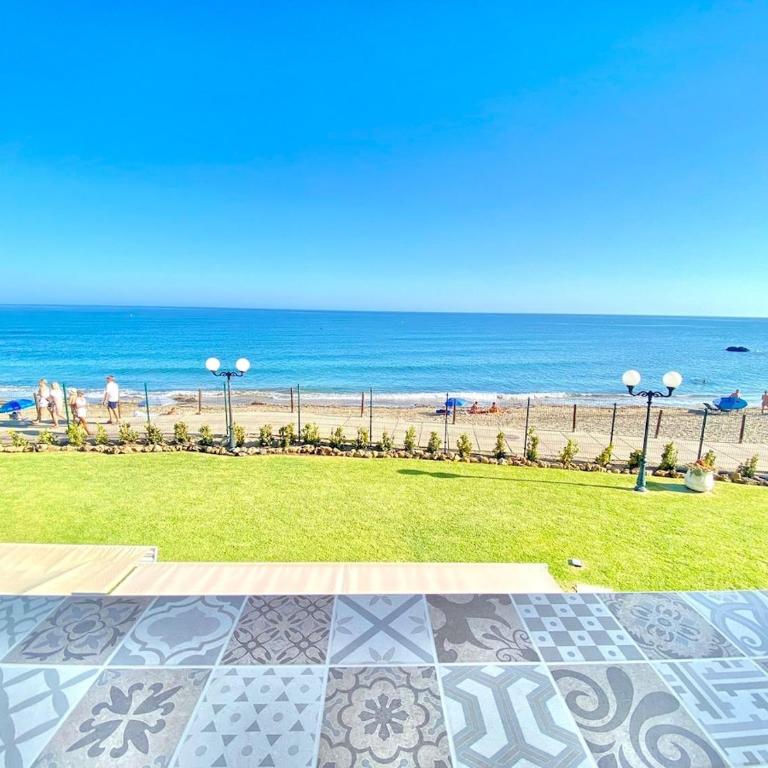 Aguamarina II Frontline Beach, Direct Sea Views - Apartamento de 2 dormitorios - Frente al océano - 40