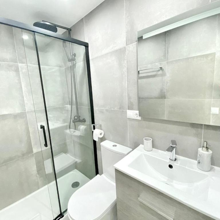 Aguamarina II Frontline Beach, Direct Sea Views - Apartamento de 2 dormitorios - Frente al océano - 21