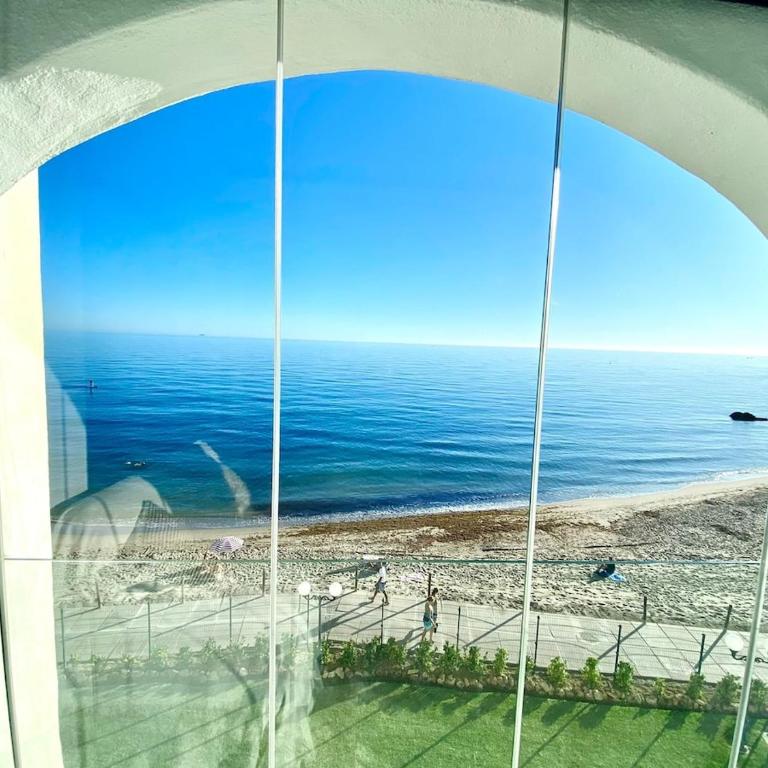 Aguamarina II Frontline Beach, Direct Sea Views - Apartamento de 2 dormitorios - Frente al océano - 53