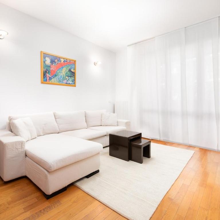 Bosco Verticale Two-Bedroom Apartment - Appartamento con 1 Camera da Letto - 23