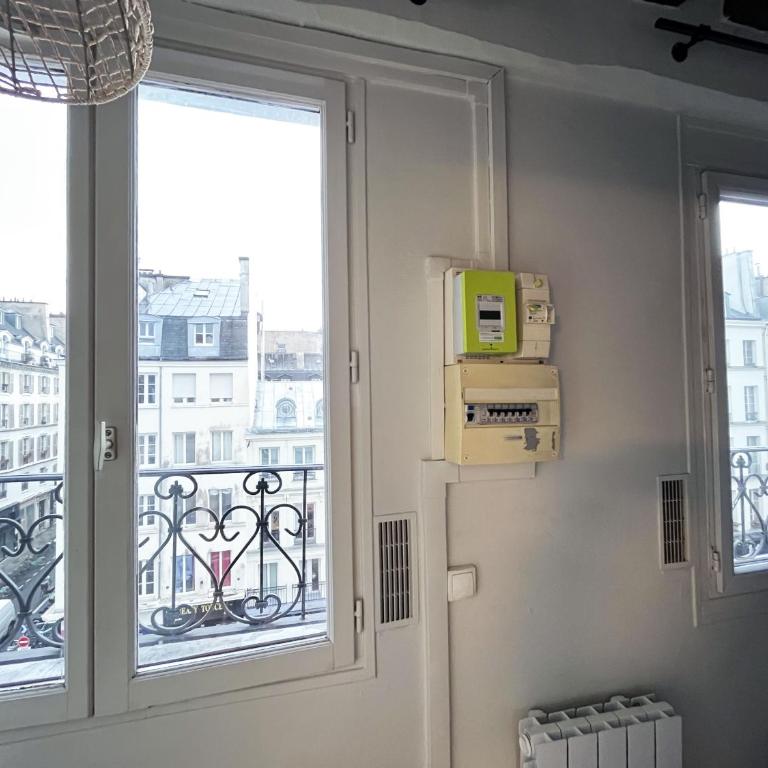 UrbanFlat 164 - Studio Parisien en plein centre ville - Estudio - 12