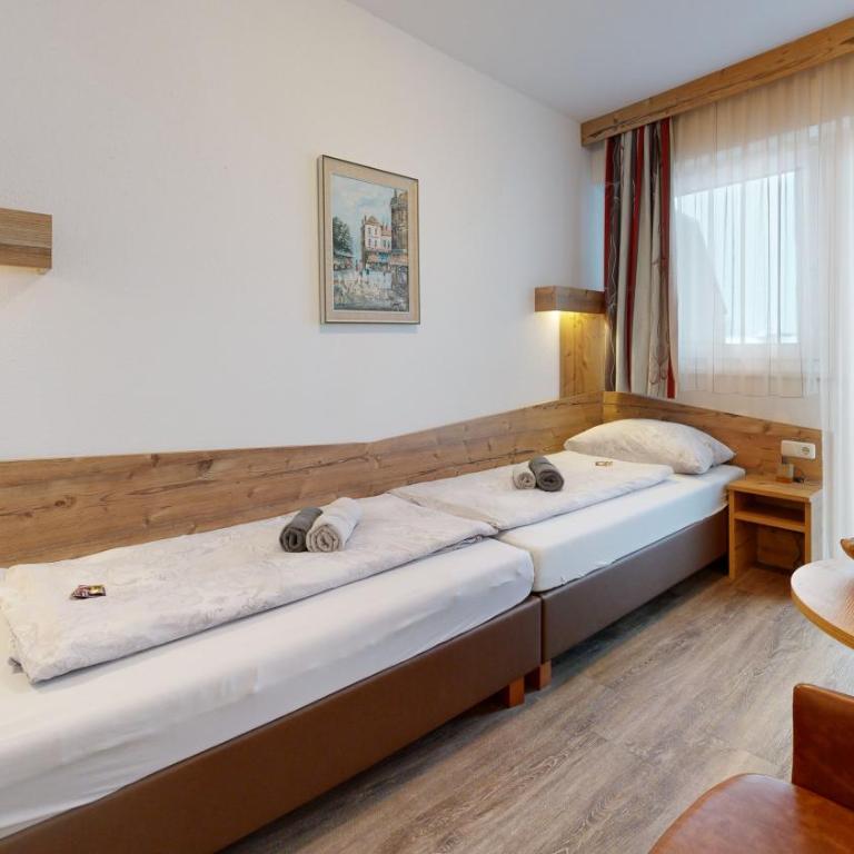 Pension Rainer - Chambre Lits Jumeaux avec Balcon - 3