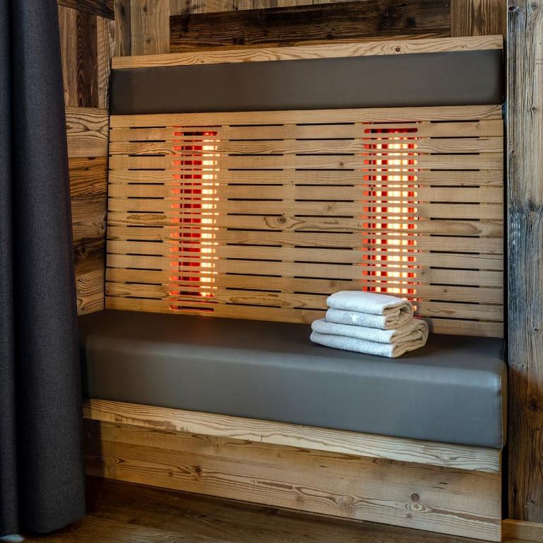 almlust - hotel, apartments, chalets - Doppelzimmer mit Balkon - 3