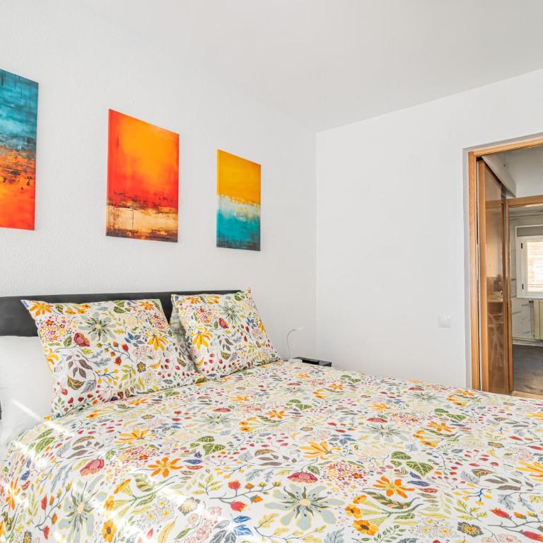 City Stay with 3 Bedrooms - Three-Bedroom Apartment - 14