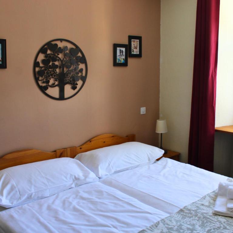Hôtel Le Besso - Swiss Romantic Lodge Zinal - Kleines Zweibettzimmer - 6