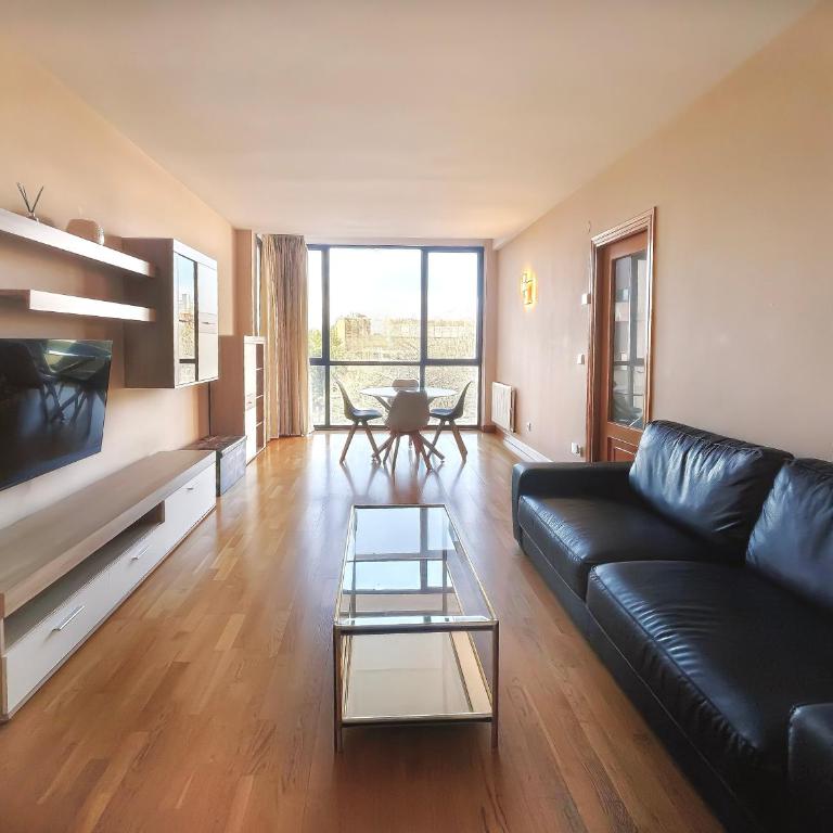 Gestión de Alojamientos Apartments - Two-Bedroom Apartment - 4