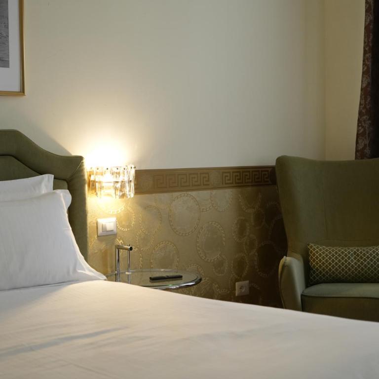 The Talent Hotel - Quadruple Room - 5