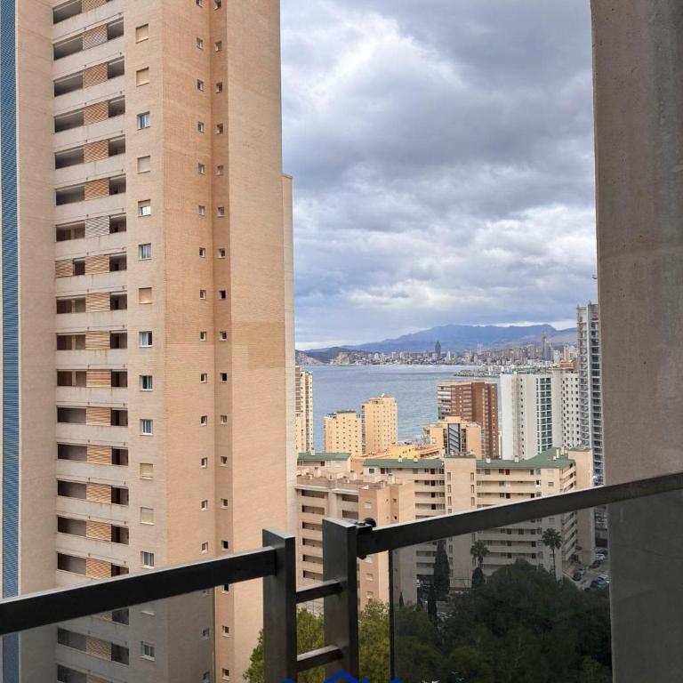 Aurora - Apartment with City View - 1