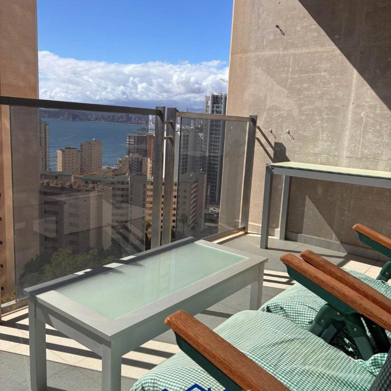 Aurora - Apartment with City View - 13