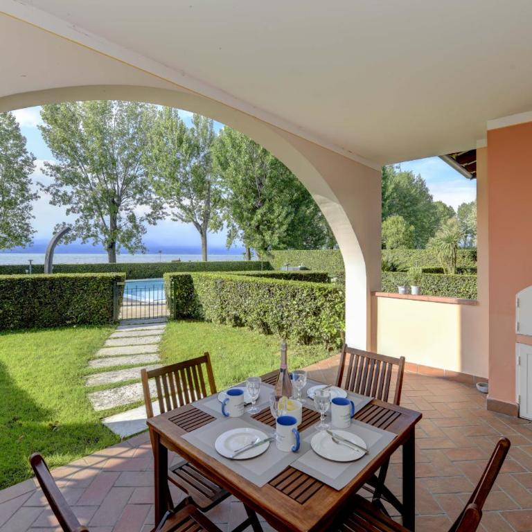 My Sirmione Beach Apartment Superior - Appartamento con 1 Camera da Letto e con Giardino - 1