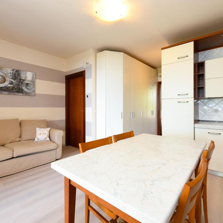 My Sirmione Beach Apartment Superior - Appartamento con 1 Camera da Letto e con Giardino - 11