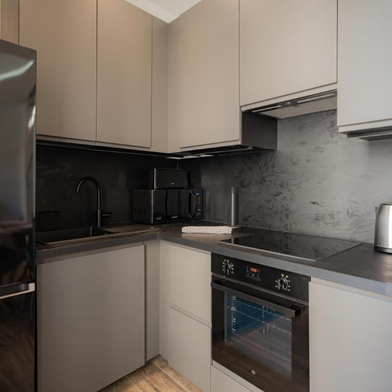 Beautiful 2-Room Apartment in Port de Nice - Appartement 1 Chambre - 11