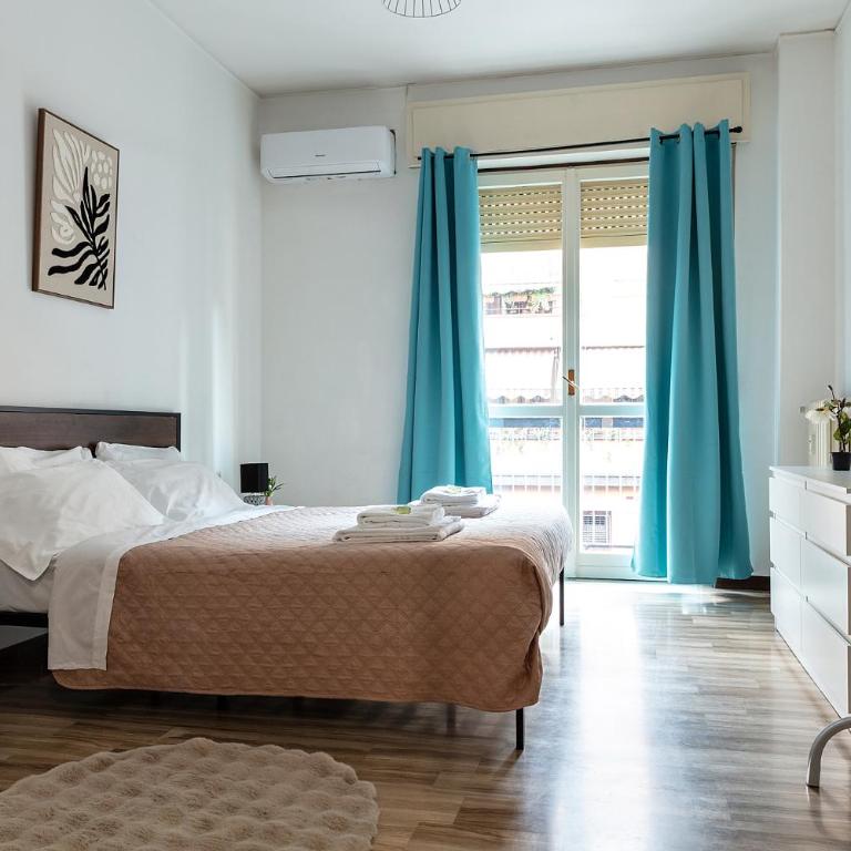 DeHomes - Ampia casa in centro 3 camere e 2 bagni - Appartamento Premium con 3 Camere da Letto e Balcone - 12