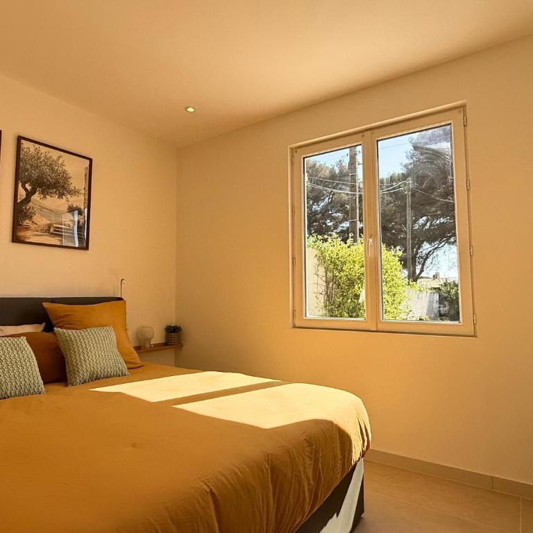 Villa avec jacuzzi & piscine - proche port & plages - Villa - 30