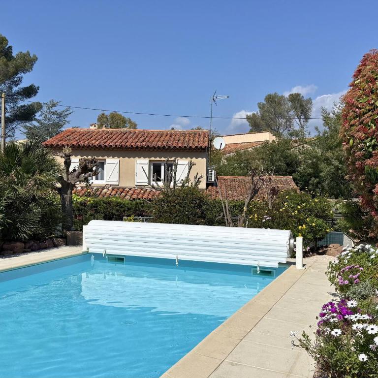 Villa avec jacuzzi & piscine - proche port & plages - Villa - 50