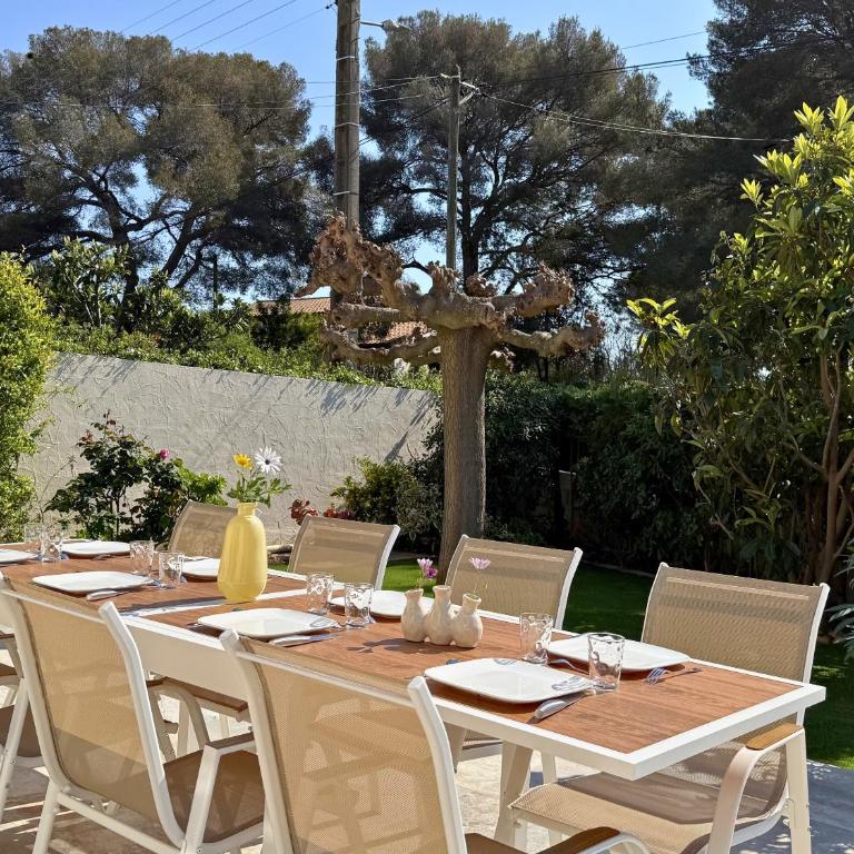 Villa avec jacuzzi & piscine - proche port & plages - Villa - 54