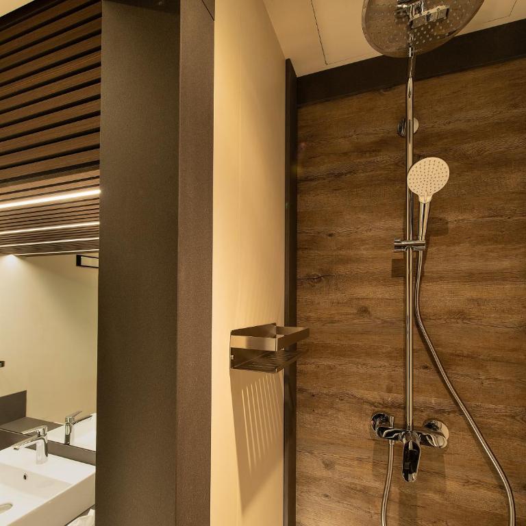 La Vite Apartments by Queen Gallery - Vacation Home - 22