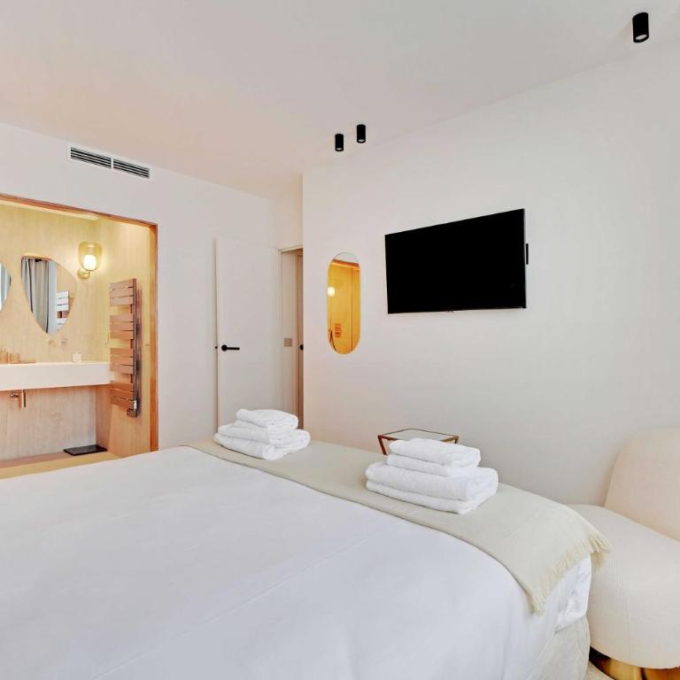 Elegant apartment - 3BR 8P - Arc de Triomphe - Three-Bedroom Apartment - 11